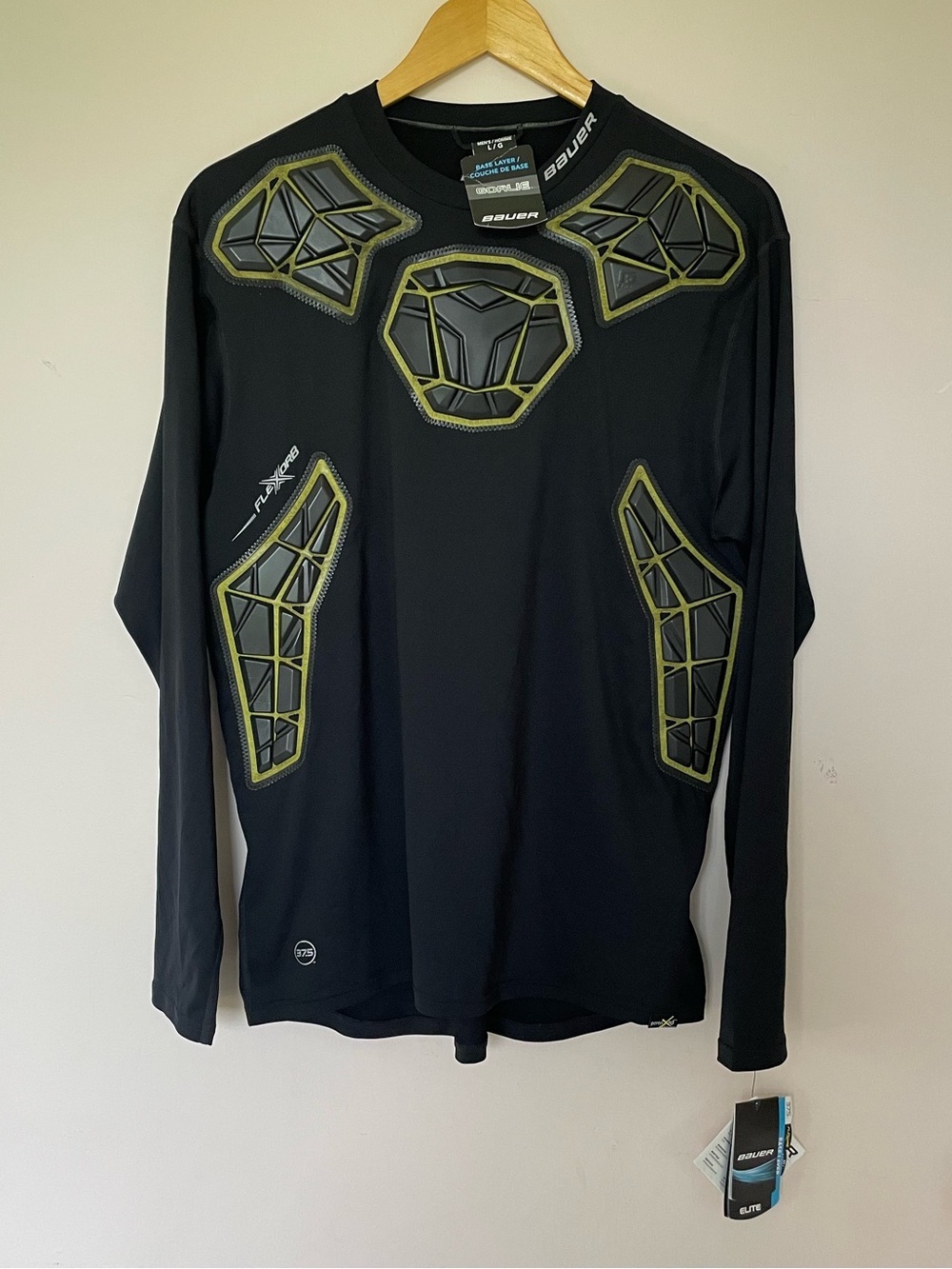 Bauer goalie padded base layer NWT size Large